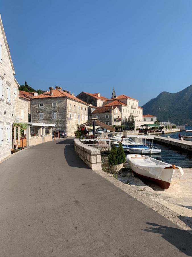 Palace Jelena Rooms Perast Luaran gambar