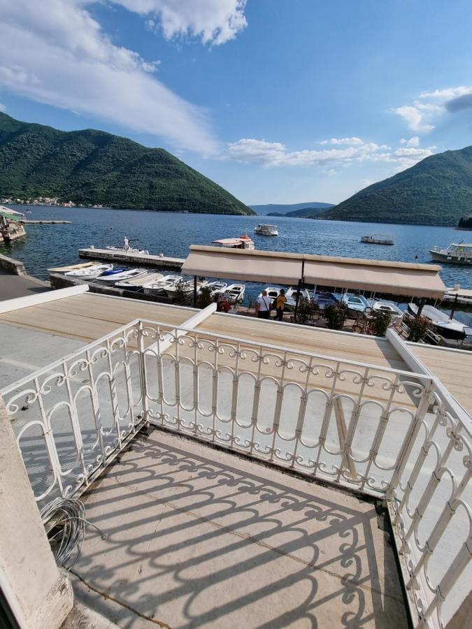 Palace Jelena Rooms Perast Luaran gambar