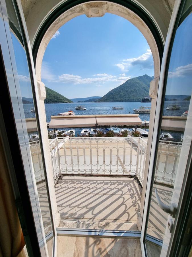 Palace Jelena Rooms Perast Luaran gambar