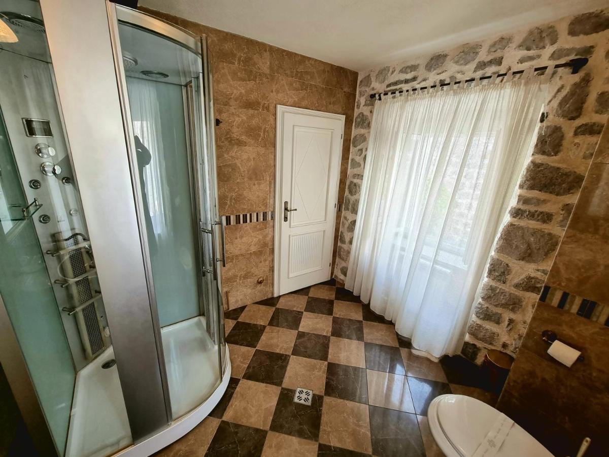 Palace Jelena Rooms Perast Luaran gambar